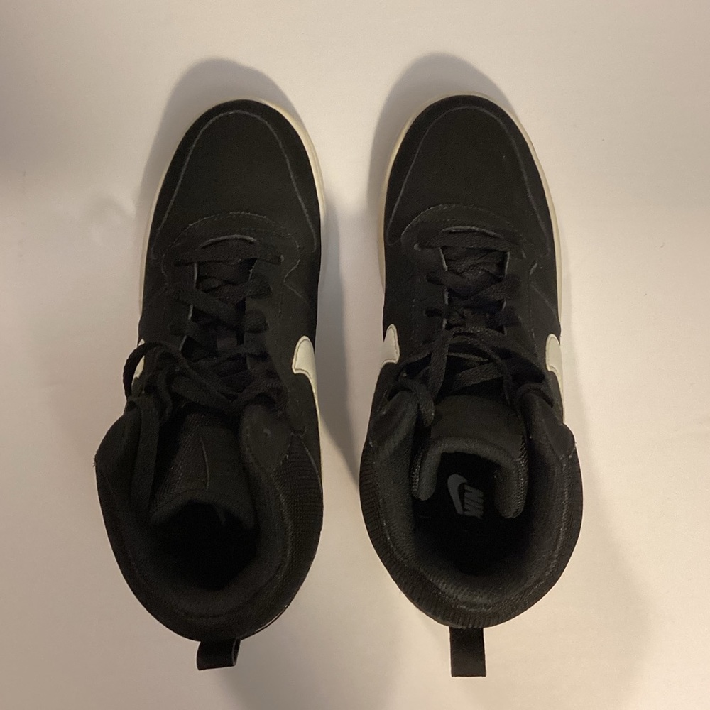 Nike Court Borough size 10, Blk Wht - Picture 3 of 5